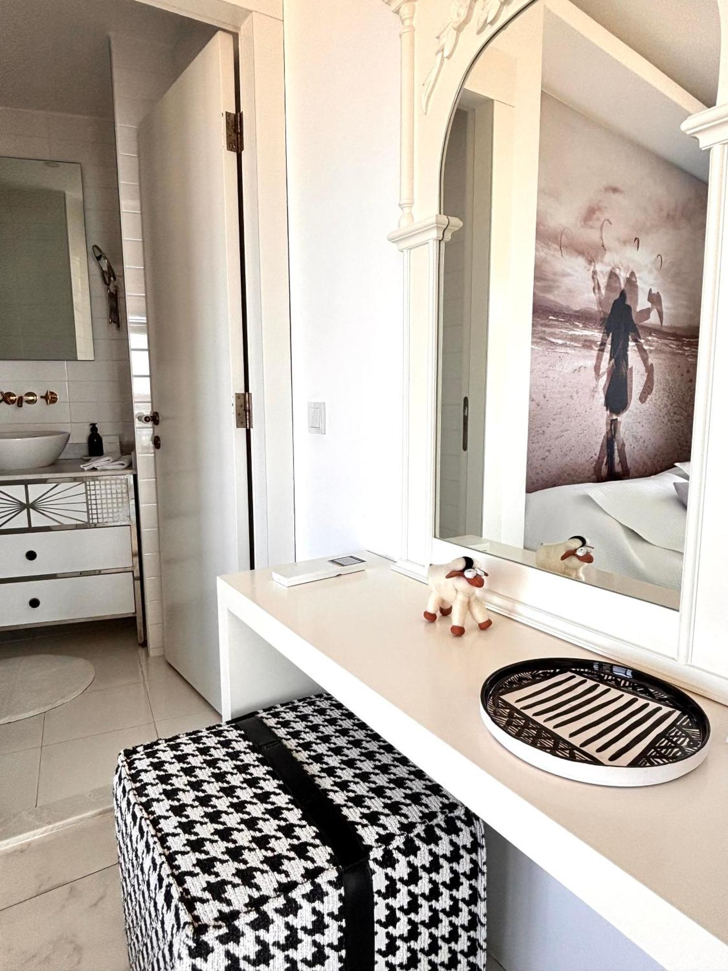Sato Design Hotel (Adults Only) Çeşme Quarto foto